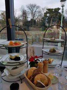 IMG-df46cbb8adae8eec79ef9a3e2bd2f133-V